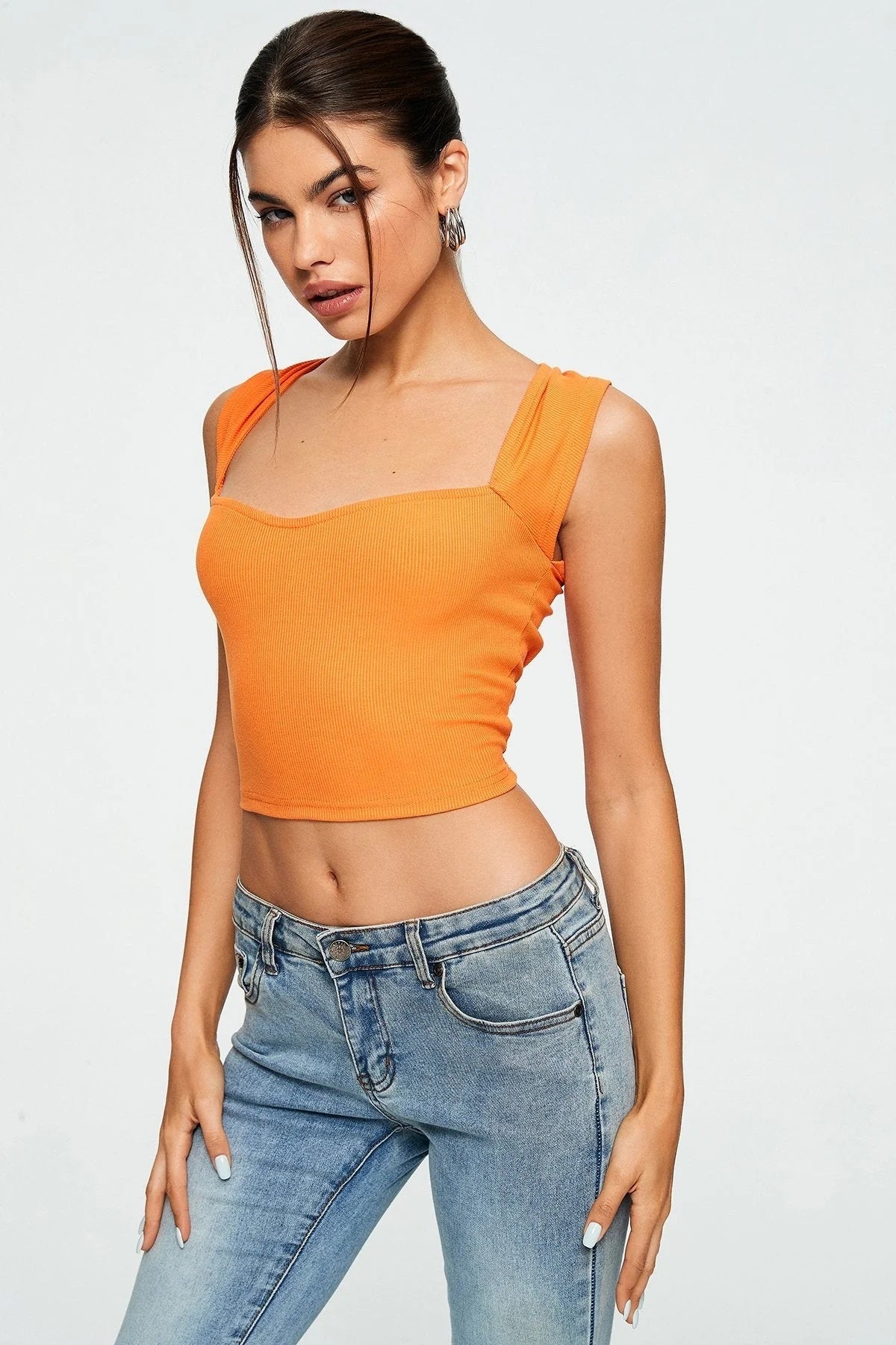 Crop Top Sweetheart neckline